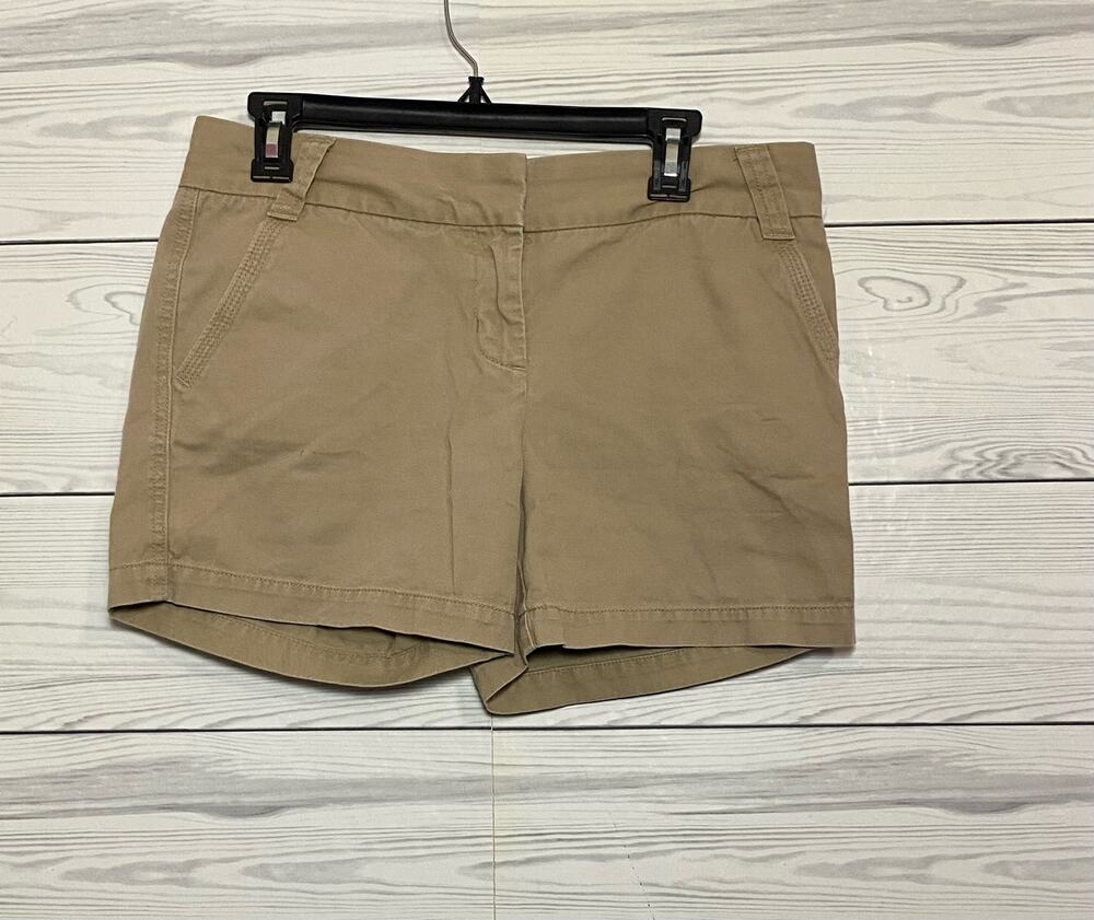 J crew city fit khaki shorts  size 6